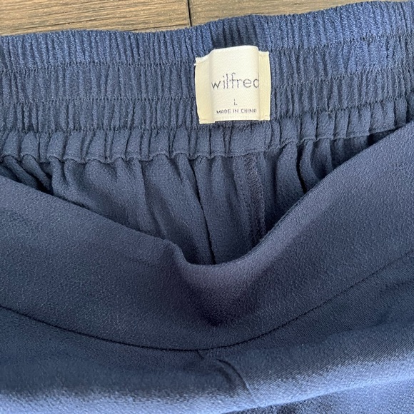 “SALE” Wilfred Aritzia Faun Pants - Navy SOLD OUT SZ L - Picture 3 of 10